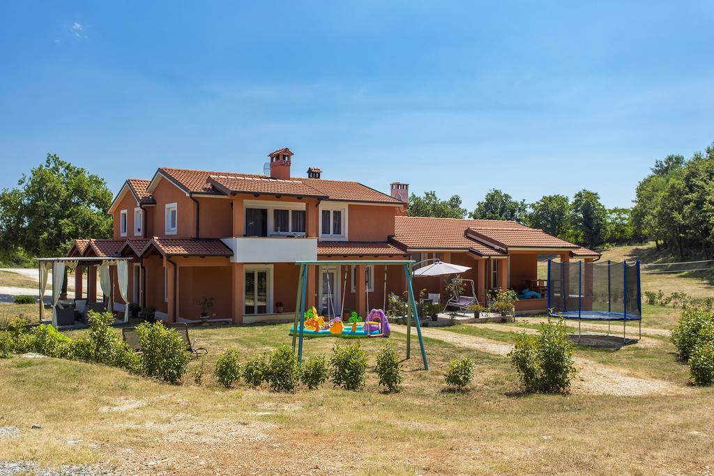 Apartments Matelici Divsici Exterior photo